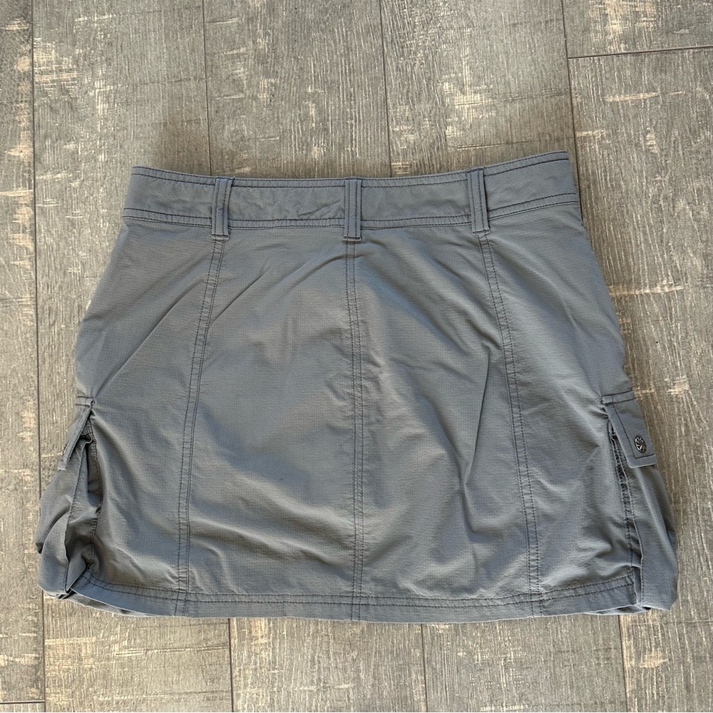 Athleta Skort Gray Sz 6 Front Cargo Pockets - Picture 5 of 6